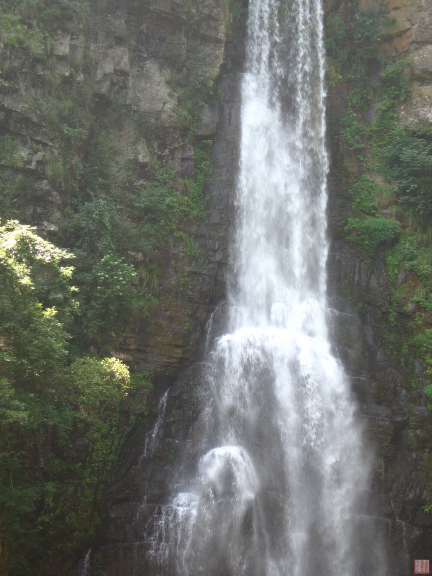 井冈瀑布2.jpg